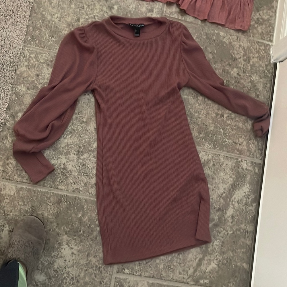 Pink bodycon dress
